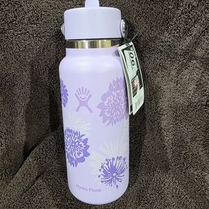 32 Oz Hydro Flask Water Bottle